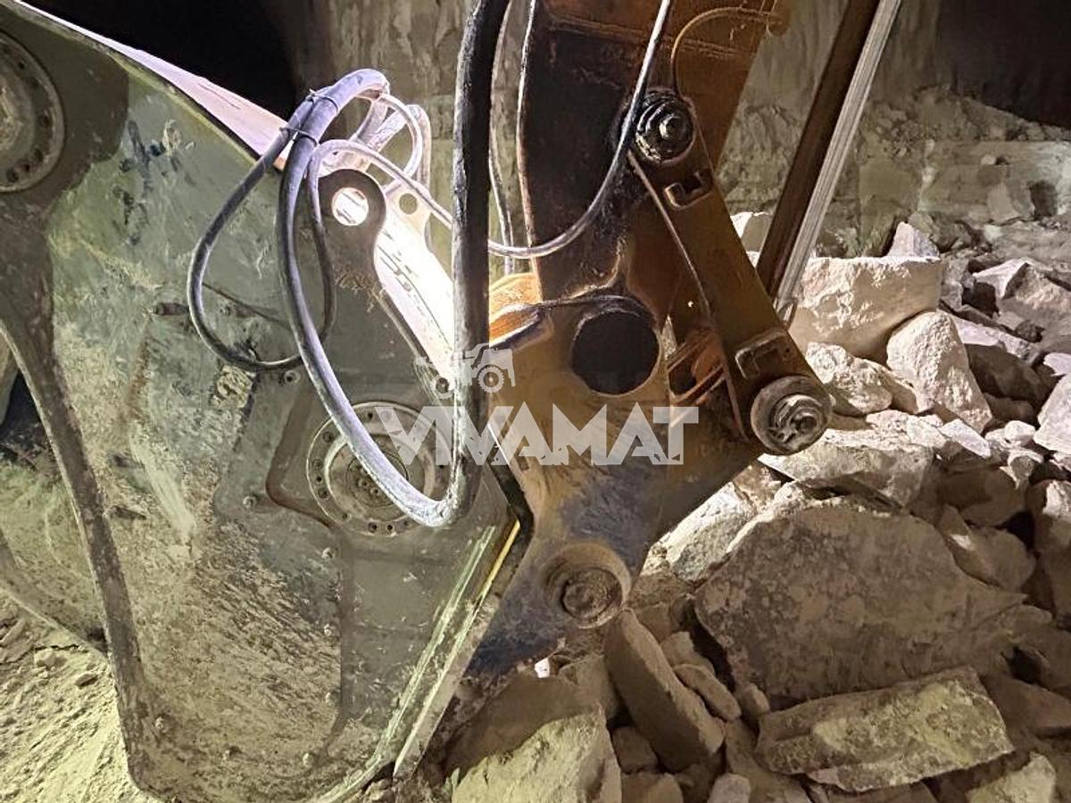 Used 2018 Liebherr R956HD