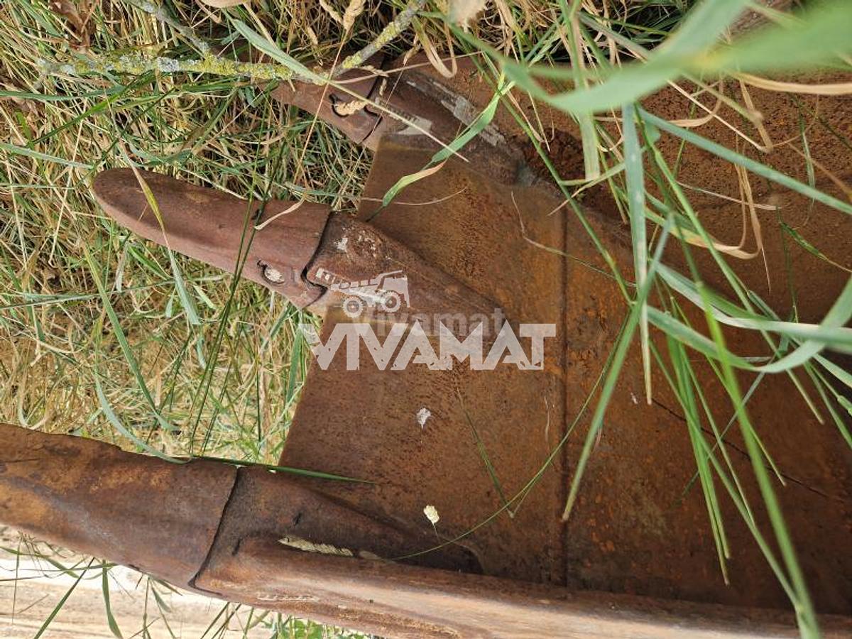 D'occasion Godet de terrassement de largeur 65cm Liebherr SW48