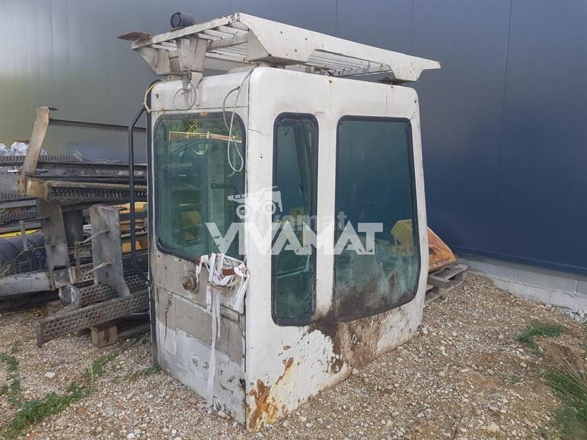 Used LIEBHERR cabin A904 R904 A914 R914 A924 R924 A934 R934 A944 R944 A954 R954