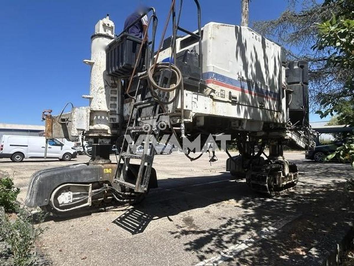 Used 2009 Gomaco Commander III