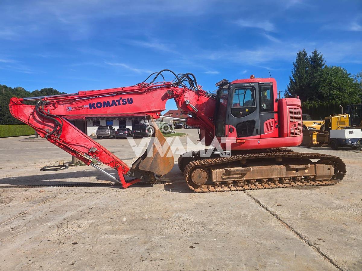 Used 2016 Komatsu PC228 USLC-10