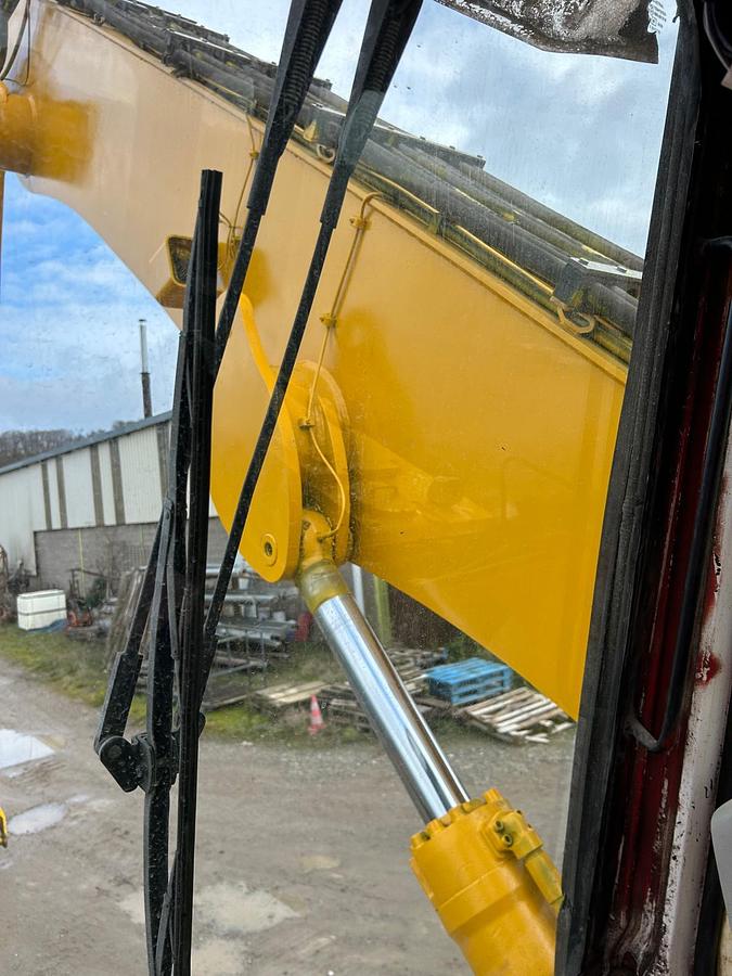 Used Liebherr R934B EW