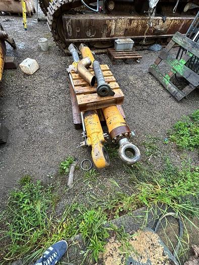 Used Stick Cylinder for LIEBHERR R954CHD Li  2005