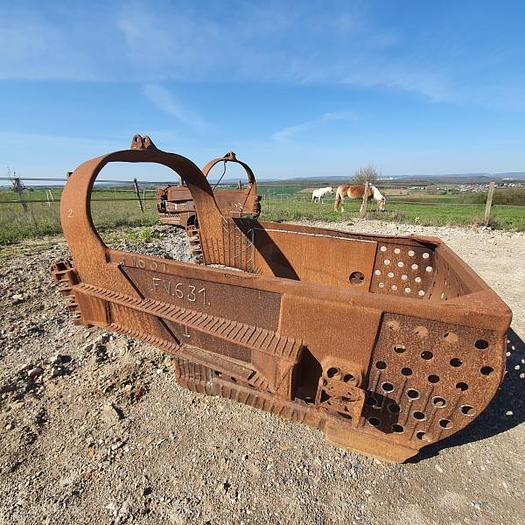 D'occasion Godet dragline sur NOBAS Poids 1T450