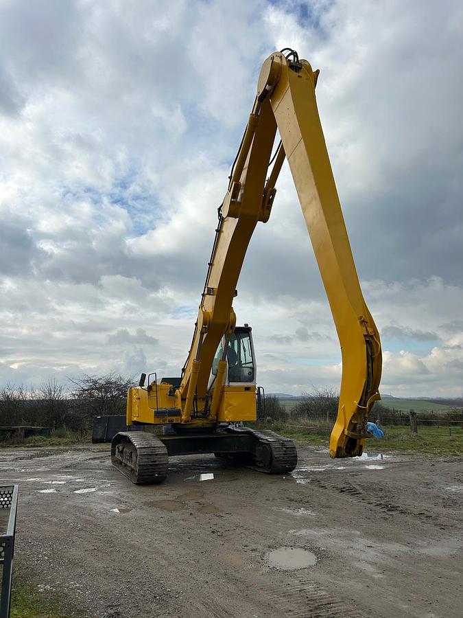 Used Liebherr R934B EW