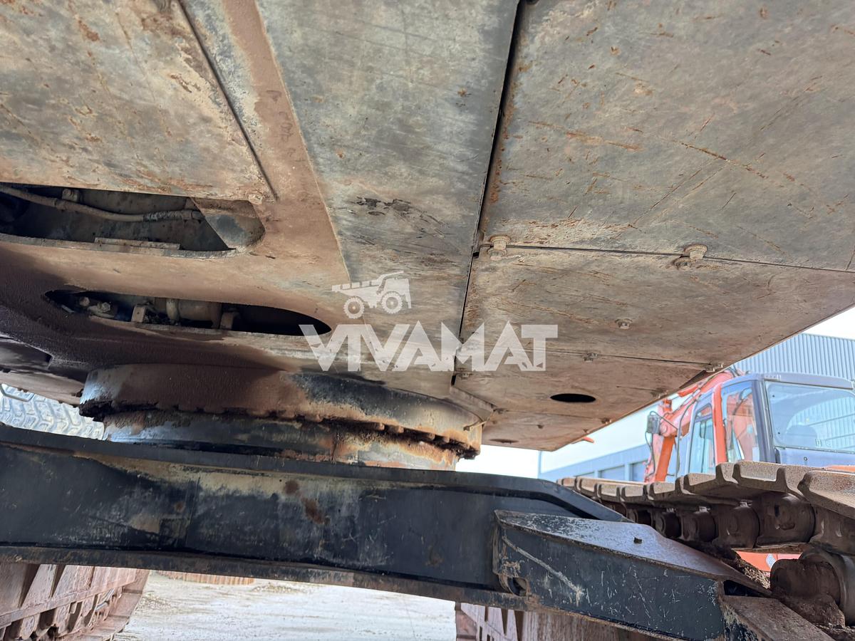 Used 2003 Hitachi ZX650LCH