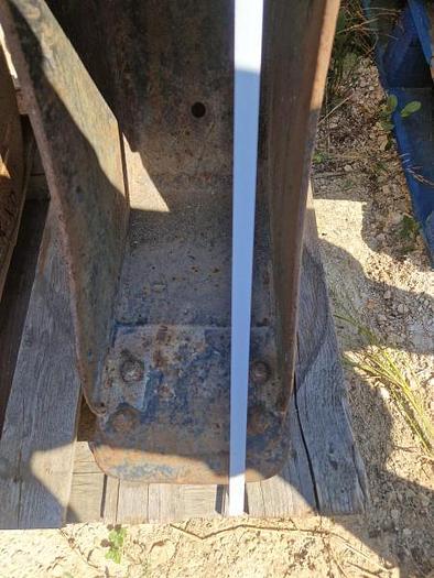 D'occasion Godet de tranchée de largeur 20cm Attache à Axe de 30mm