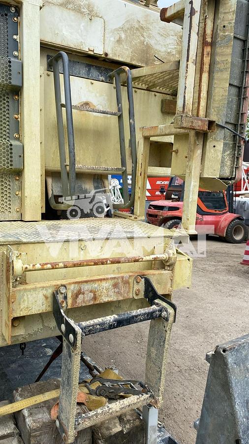 D'occasion  Tombereau rigide Caterpillar 771D 2005