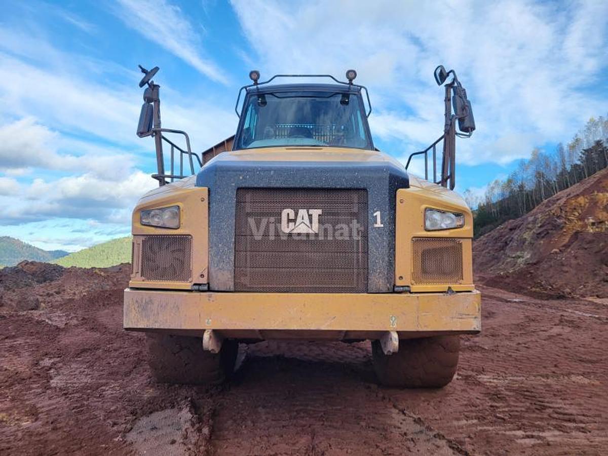 Used 2017 Caterpillar 745C