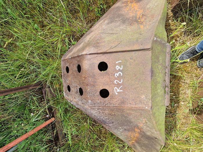 D'occasion Godet trapèze 235cm en haut 32cm en bas CASE 988