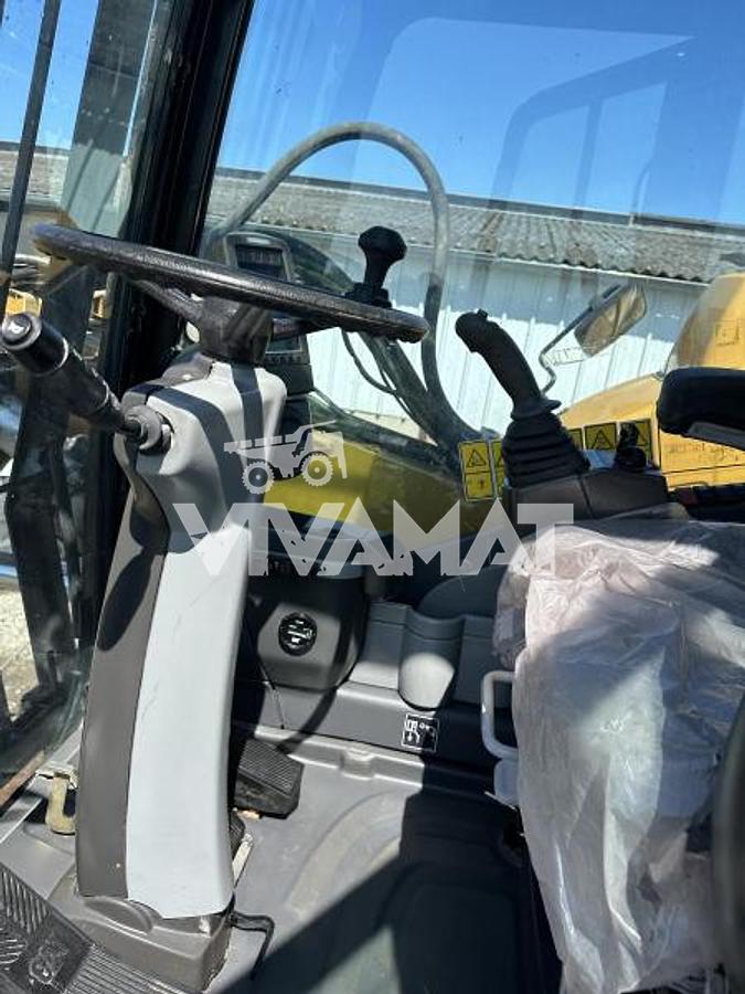 Used 2009 Caterpillar M322D VAH