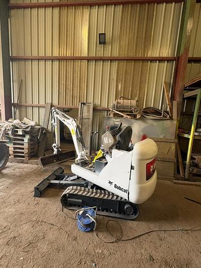 D'occasion Bobcat E14