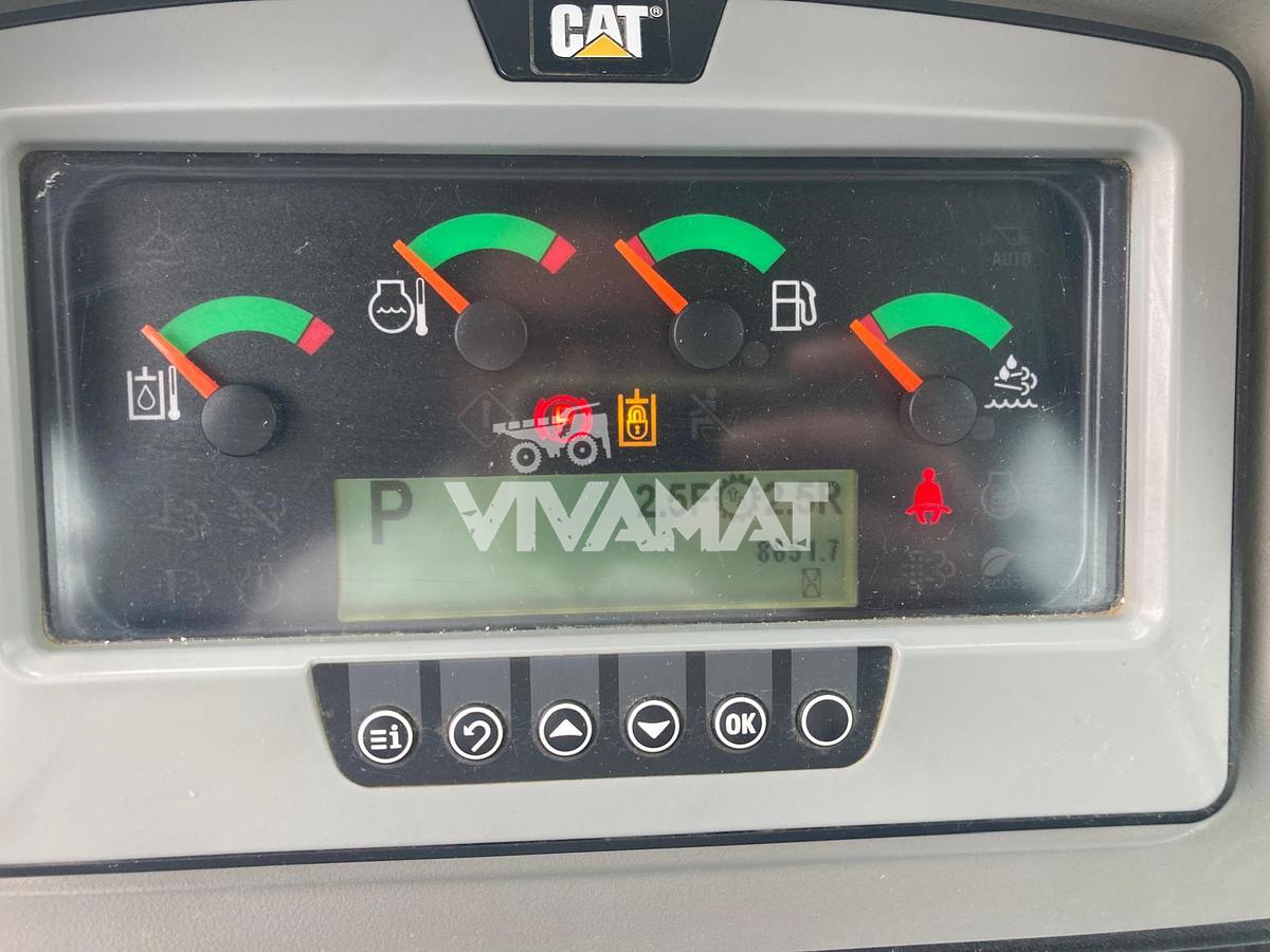 Used 2016 Caterpillar 963K