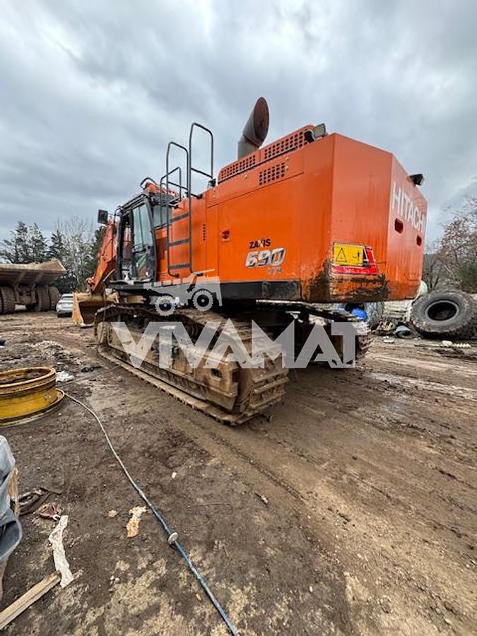 Used 2023 Hitachi ZX690LCR-7