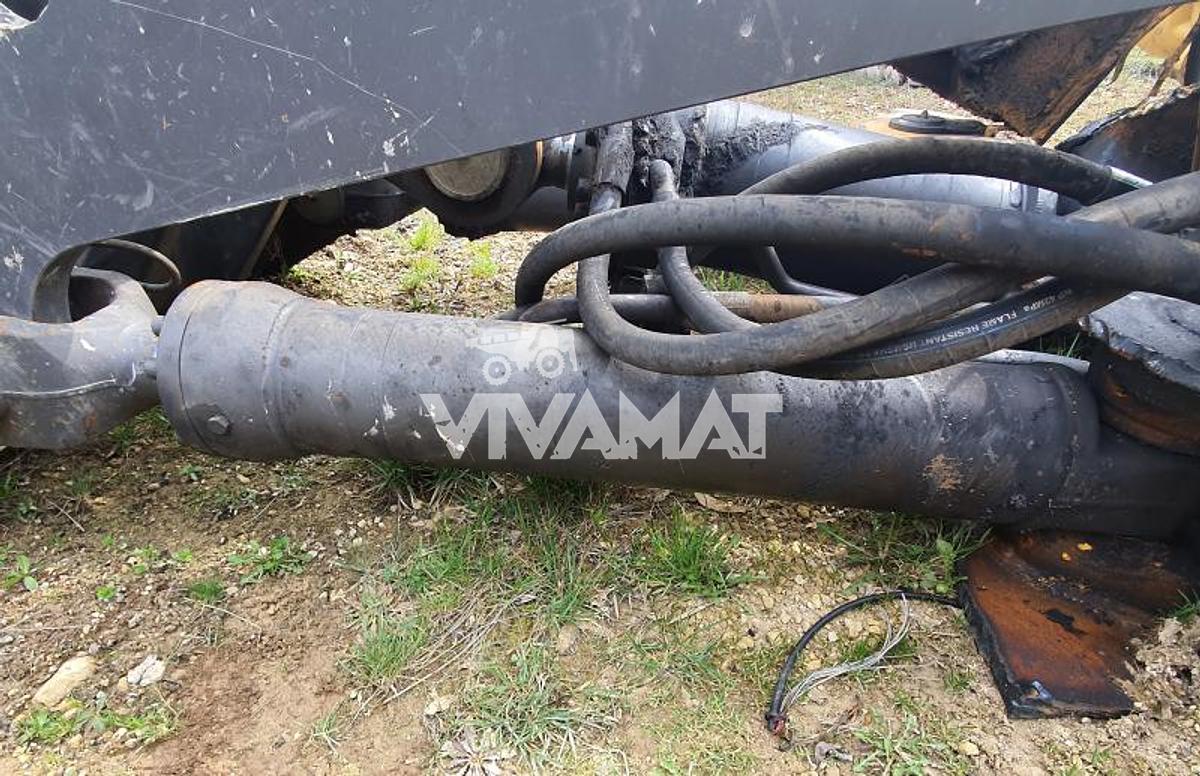 Used 2015 VOLVO 150H -