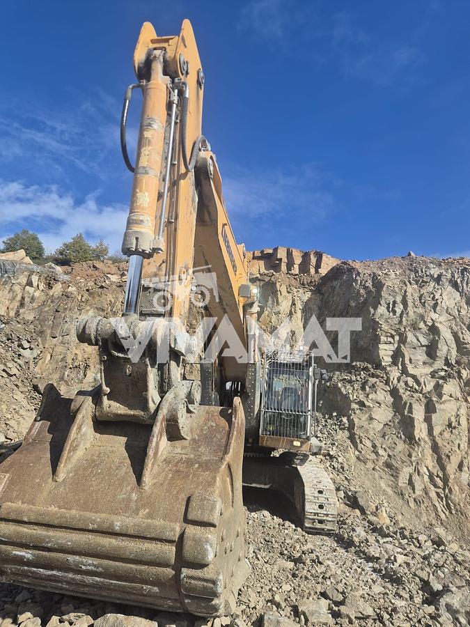 Used 2010 LIEBHERR R964 HDSL