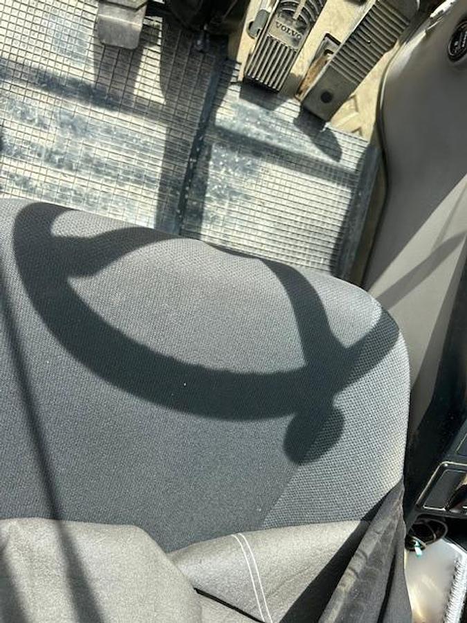 Used 2019 Volvo EWR150E