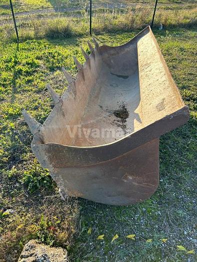 D'occasion Godet frontal Mecalac largeur 250cm Série 14 Entre pinions 25cm