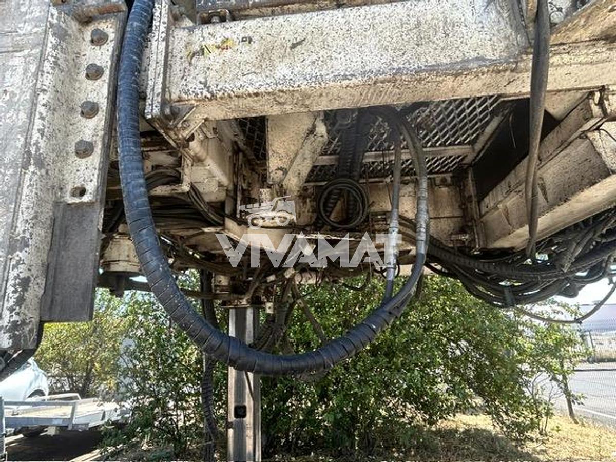 Used 2009 Gomaco Commander III