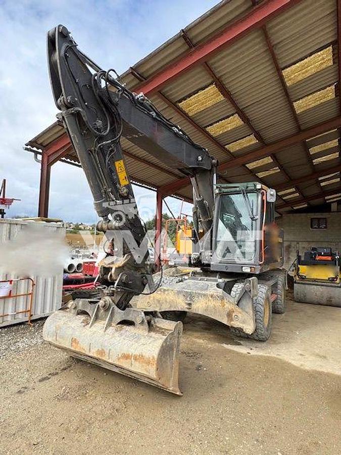 Used 2016 VOLVO EW160E