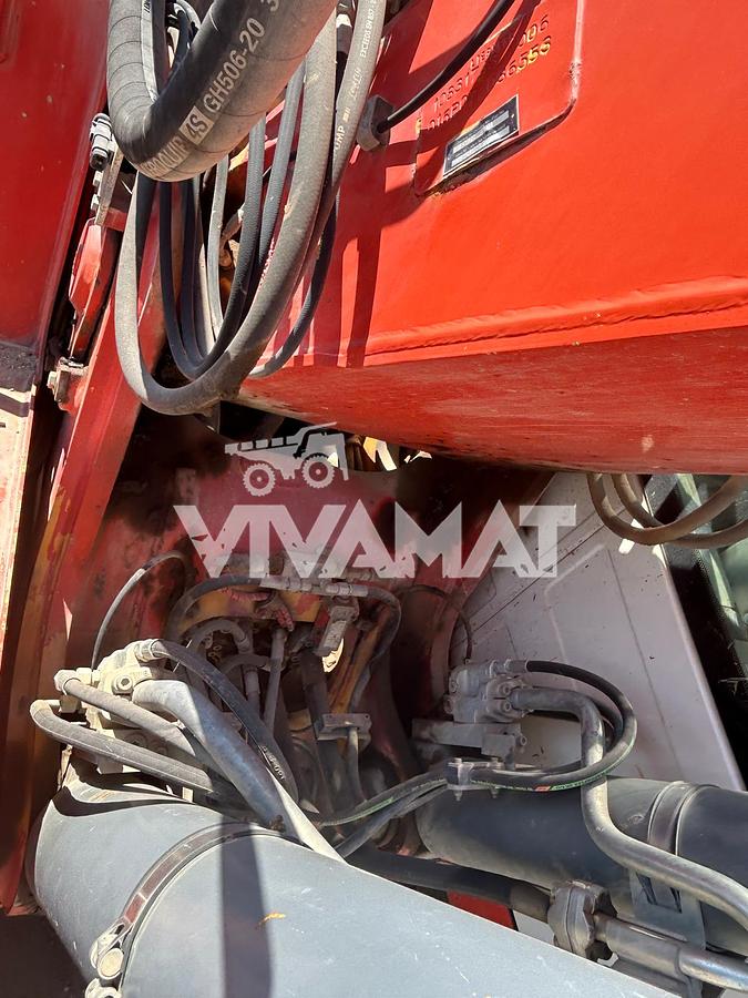 D'occasion 2013 LIEBHERR R924 LC