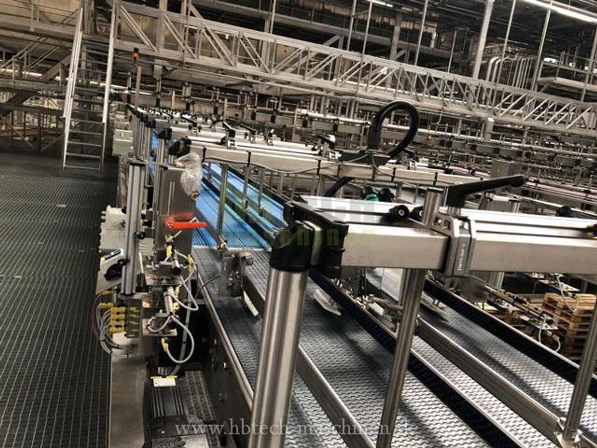 Used Komplette Krones Ultra Clean PET-Linie für kohlensäurehaltige Produkte / 24.000 bph / 0,5l