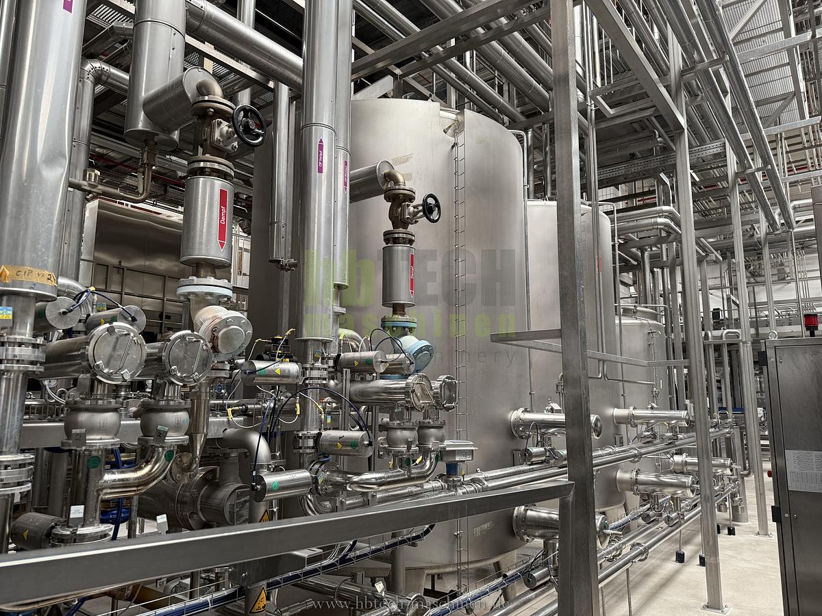 Used Komplette Krones aseptische PET Linie für stille Getränke - 18.000 bph / 1l