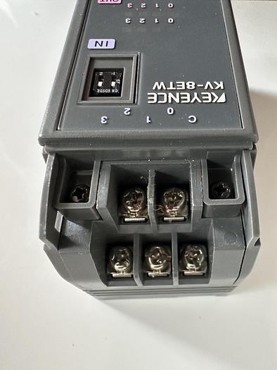KEYENCE KV-8ETW Erweiterungsmodul Netzteil