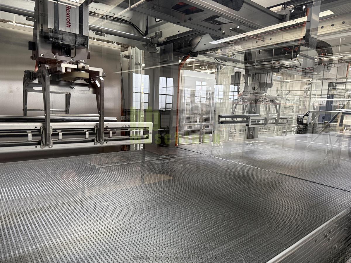 Used Komplette Krones aseptische PET Linie für stille Getränke - 18.000 bph / 1l