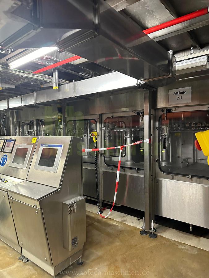 Used Aseptischer Krones Triblock (Rinser, Füller und Verschließer) / 20.000 bph / 1,5l