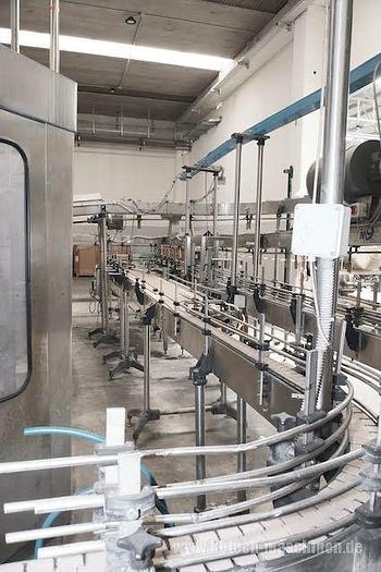 Gebraucht PET-Abfülllinie für stilles Wasser (aufrüstbar für kohlensäurehaltige Produkte und Softdrinks) - 20.000 bph / 500 ml