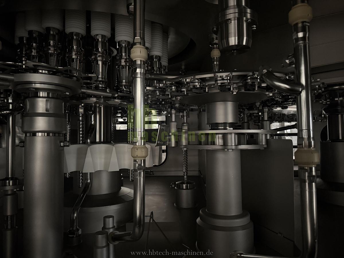 Used Komplette Krones aseptische PET Linie für stille Getränke - 18.000 bph / 1l