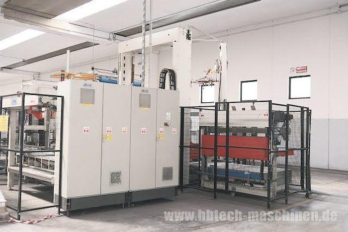 Gebraucht PET-Abfülllinie für stilles Wasser (aufrüstbar für kohlensäurehaltige Produkte und Softdrinks) - 20.000 bph / 500 ml