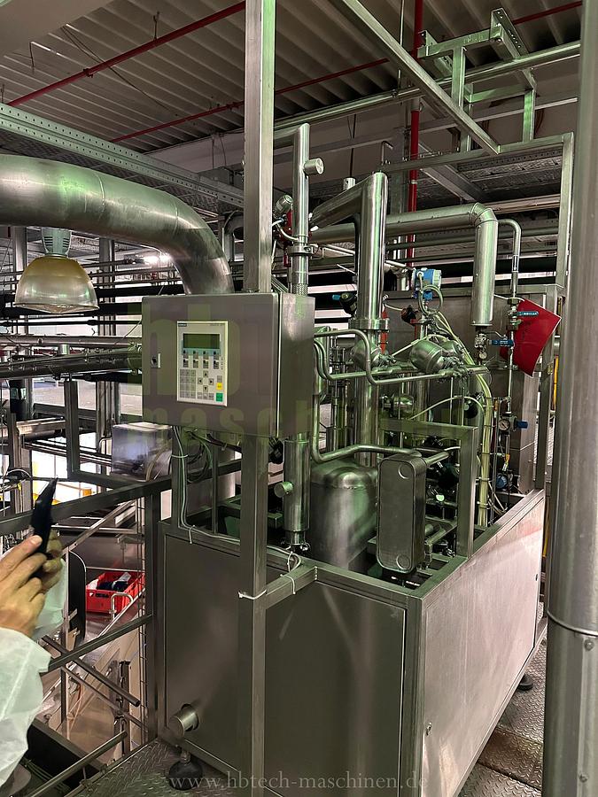 Used Aseptischer Krones Triblock (Rinser, Füller und Verschließer) / 20.000 bph / 1,5l