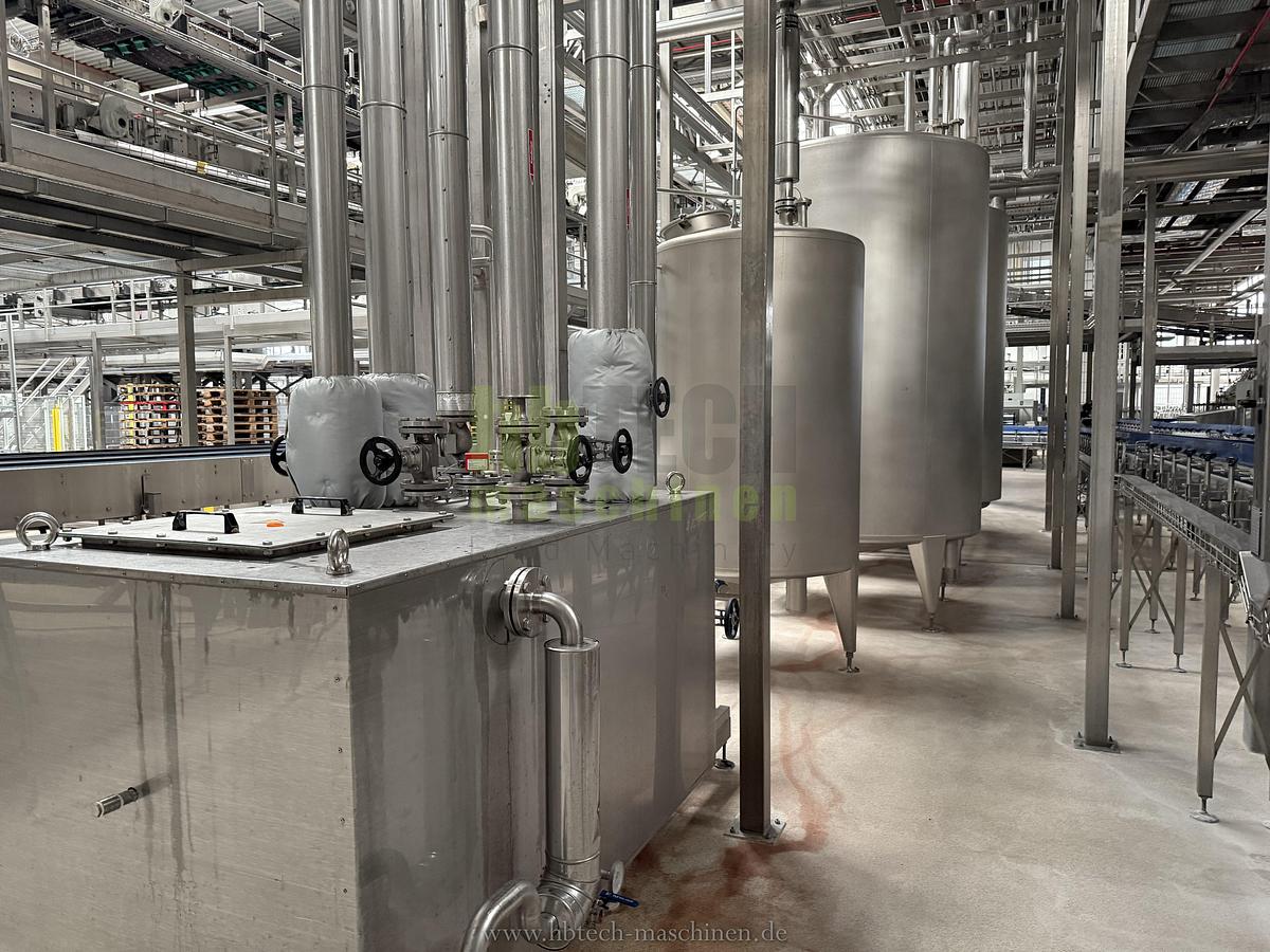 Used Komplette Krones aseptische PET Linie für stille Getränke - 18.000 bph / 1l