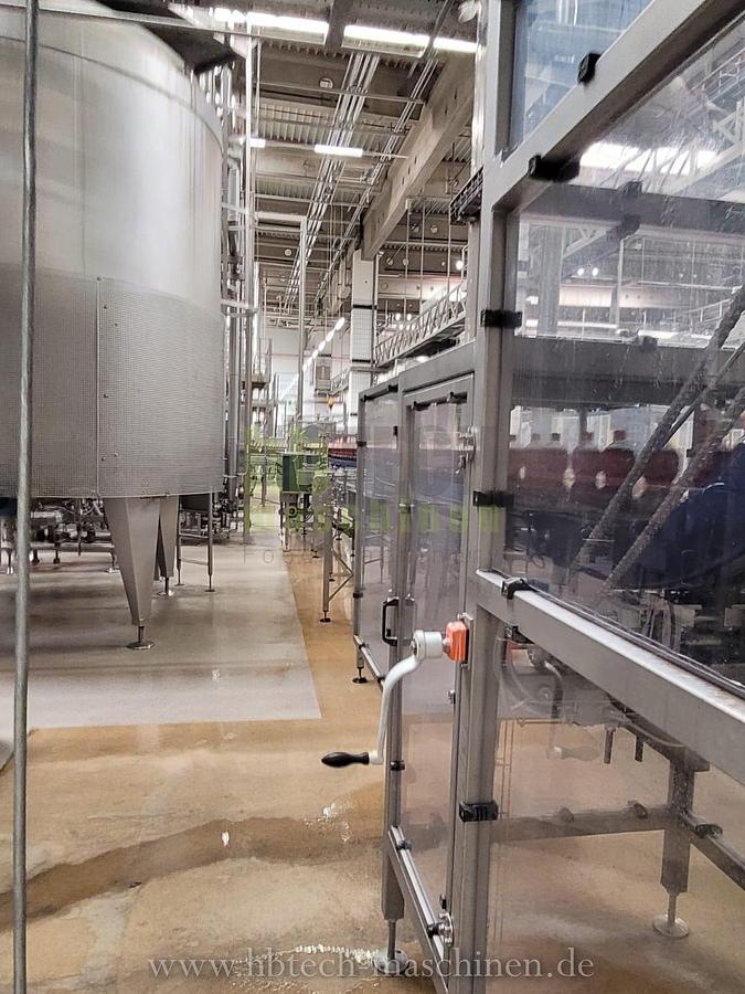 Used Complete Krones Aseptic PET Line for still products – 30.000 bph / 0,5l