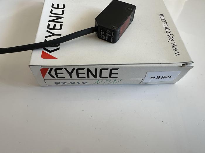 KEYENCE PZ-V12 Sensor