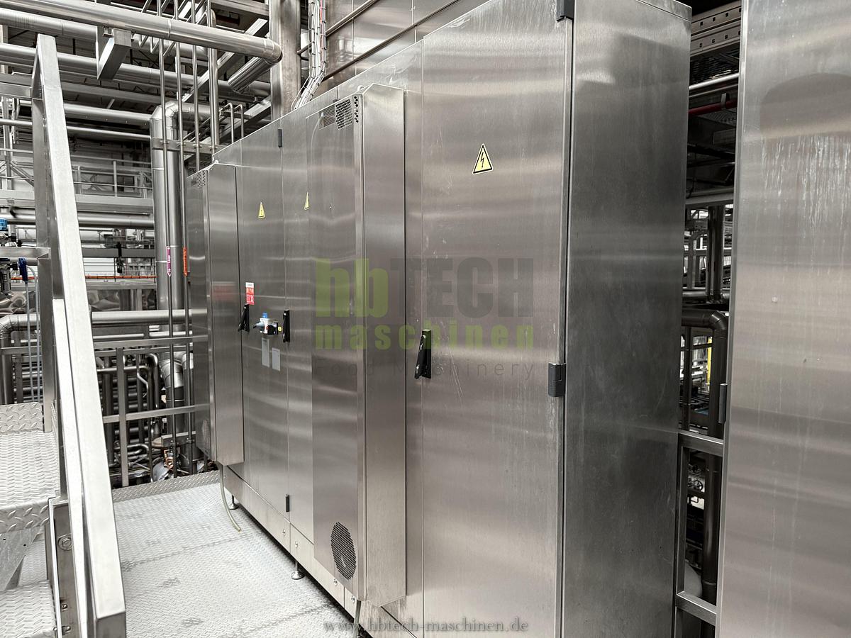 Used Komplette Krones aseptische PET Linie für stille Getränke - 18.000 bph / 1l