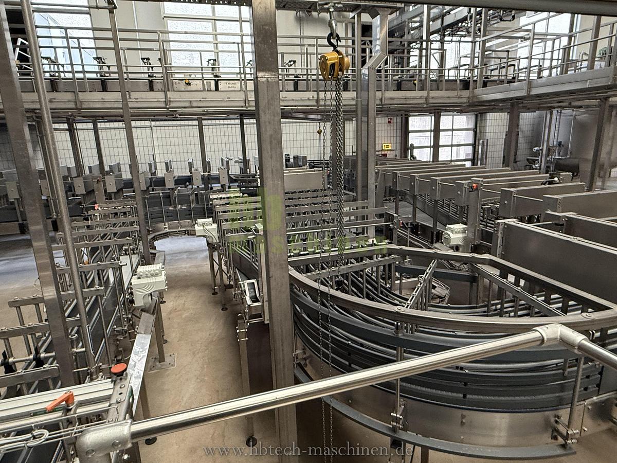 Used Komplette Krones aseptische PET Linie für stille Getränke - 18.000 bph / 1l