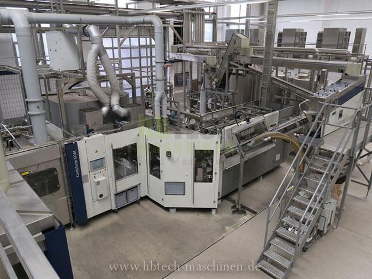 Used Komplette Krones Ultra Clean PET-Linie für kohlensäurehaltige Produkte / 24.000 bph / 0,5l