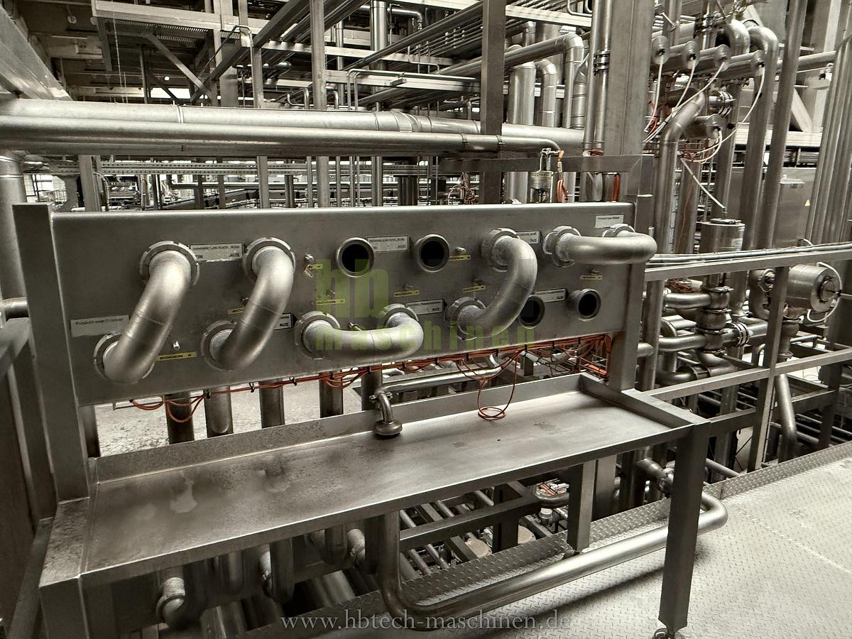 Used Komplette Krones aseptische PET Linie für stille Getränke - 18.000 bph / 1l