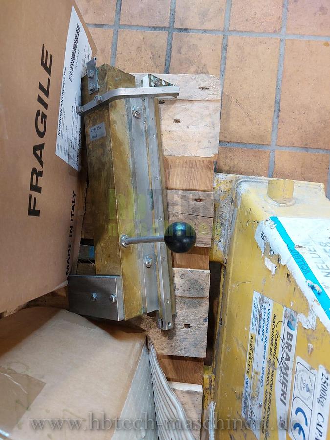 Used Etikettiermaschine KRONES Solomatic