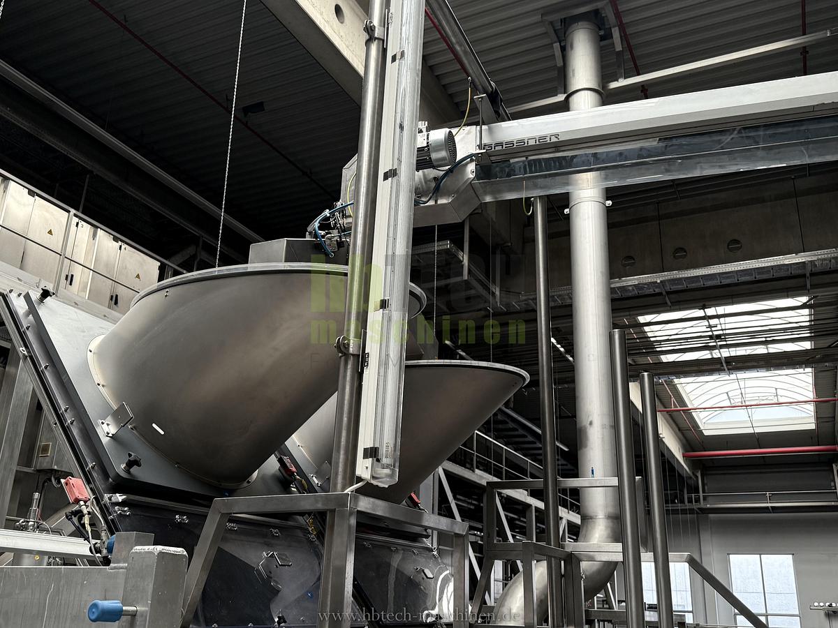 Used Komplette Krones aseptische PET Linie für stille Getränke - 18.000 bph / 1l