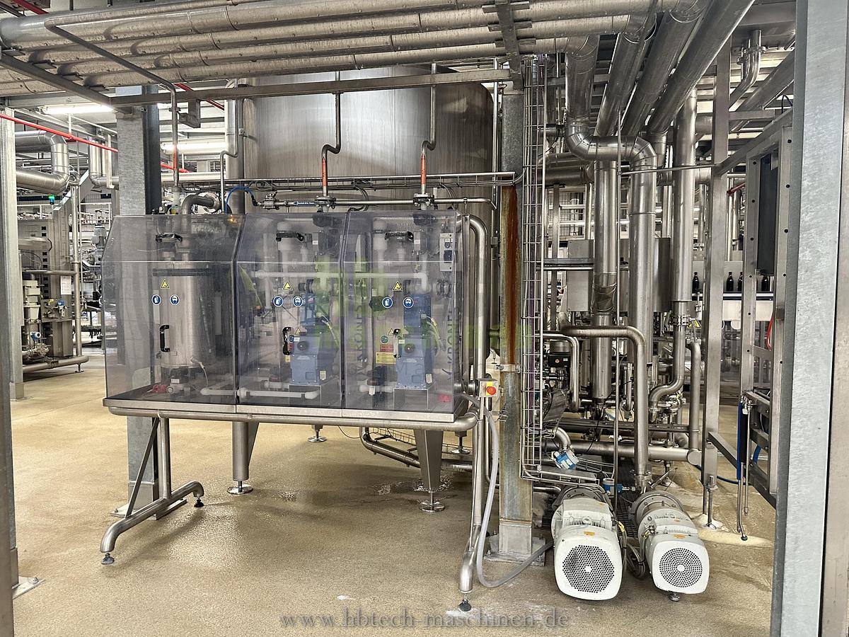 Used Komplette Krones Aseptische PET-Abfüllanlage für stille und kohlensäurehaltige Produkte / 25.000l/h