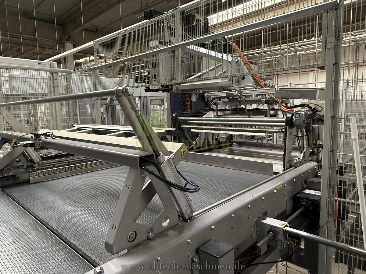 Used Komplette Krones aseptische PET Linie für stille Getränke - 18.000 bph / 1l