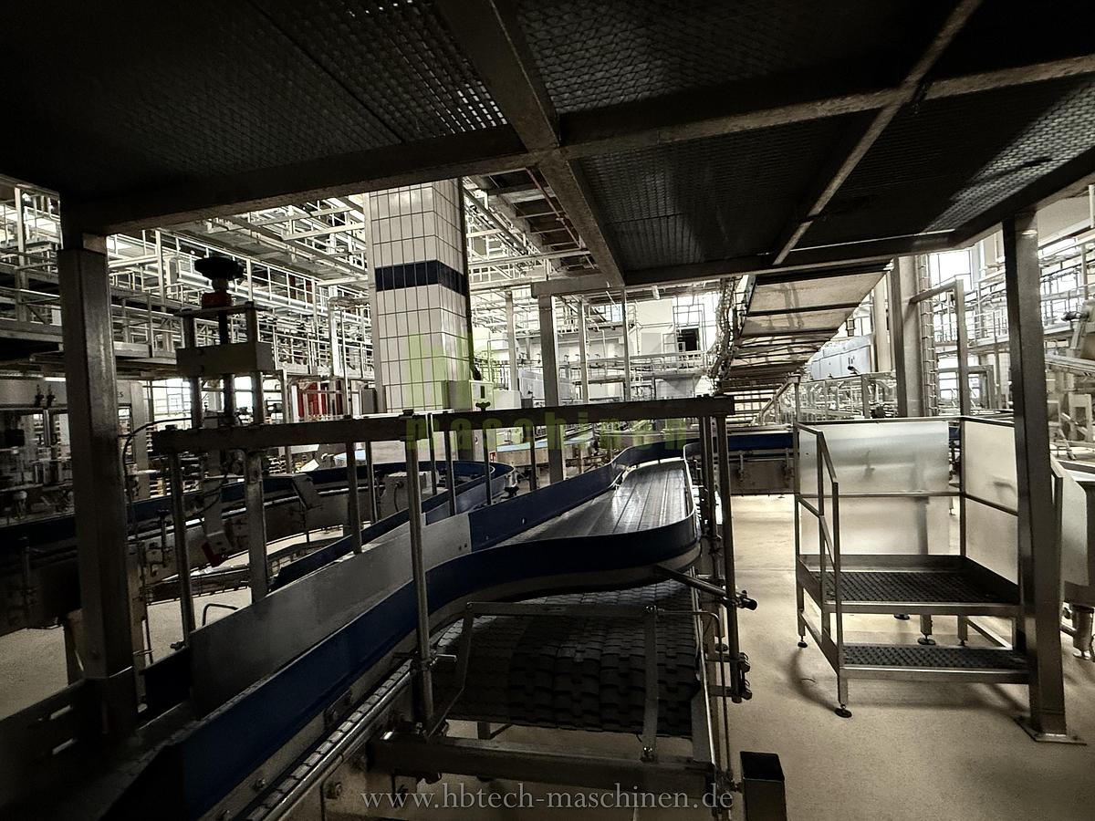 Used Komplette Krones aseptische PET Linie für stille Getränke - 18.000 bph / 1l