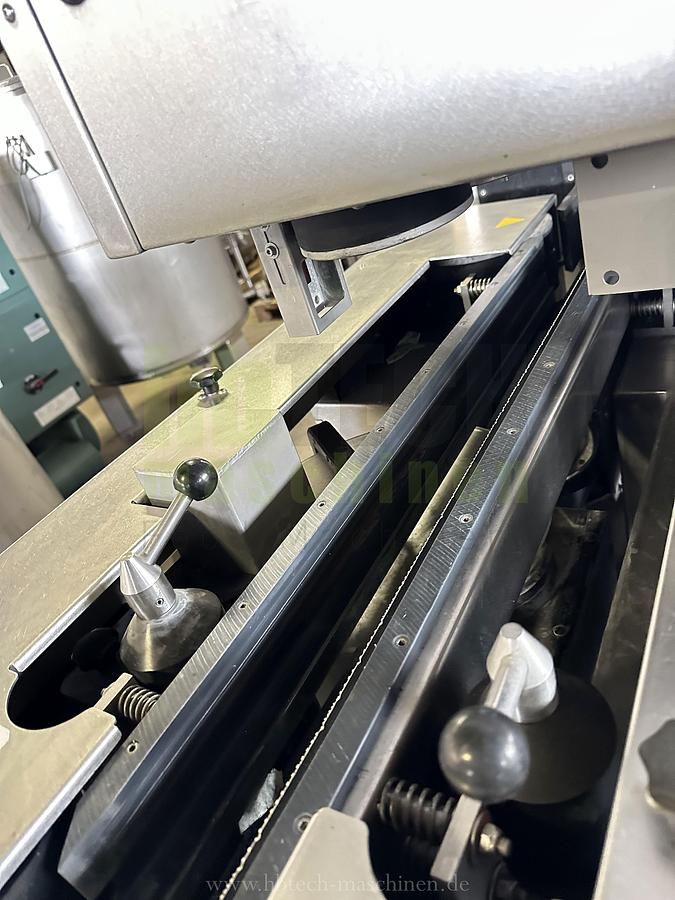 Used Miho David 2001  Leerflascheninspektor