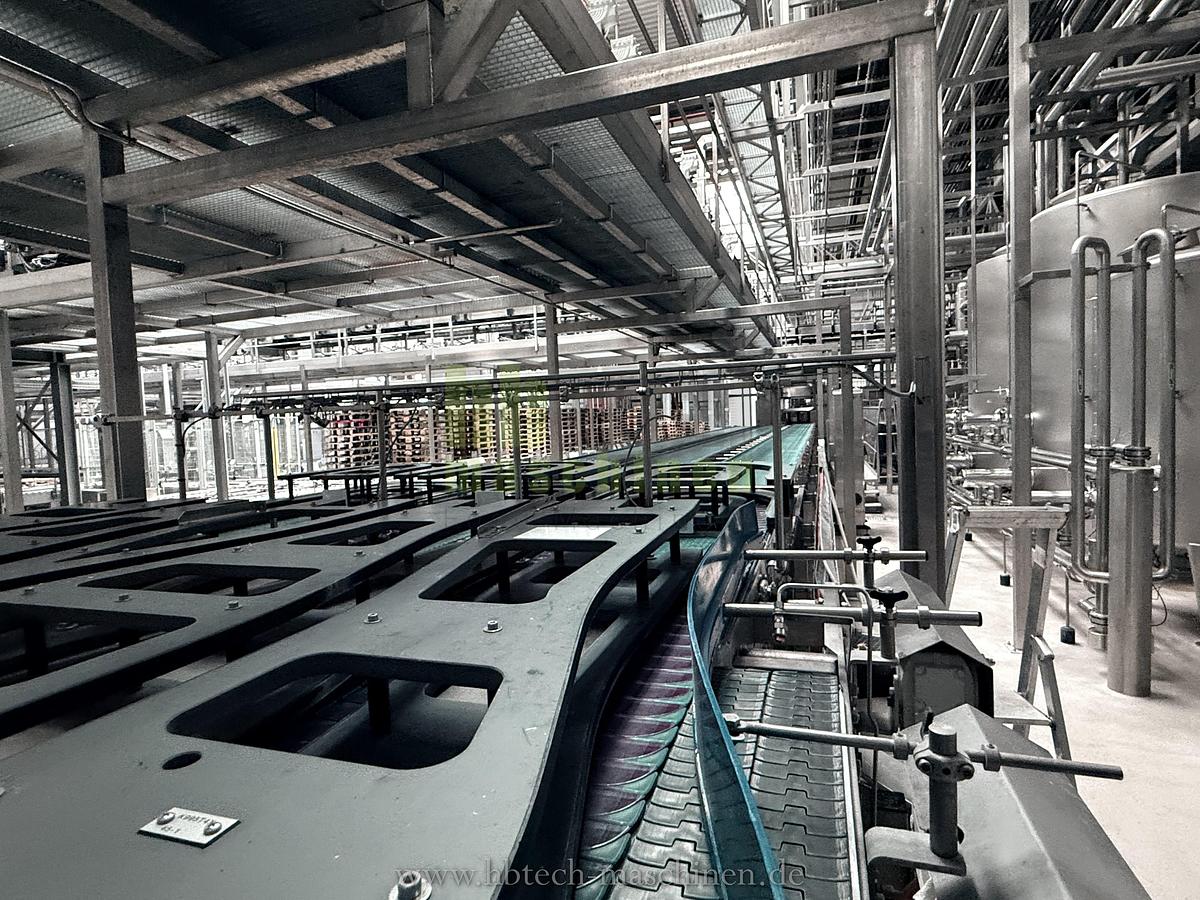 Used Komplette Krones aseptische PET Linie für stille Getränke - 18.000 bph / 1l