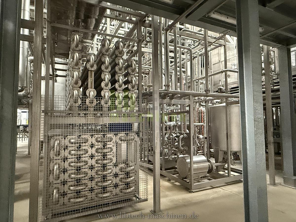 Used Komplette Krones aseptische PET Linie für stille Getränke - 18.000 bph / 1l