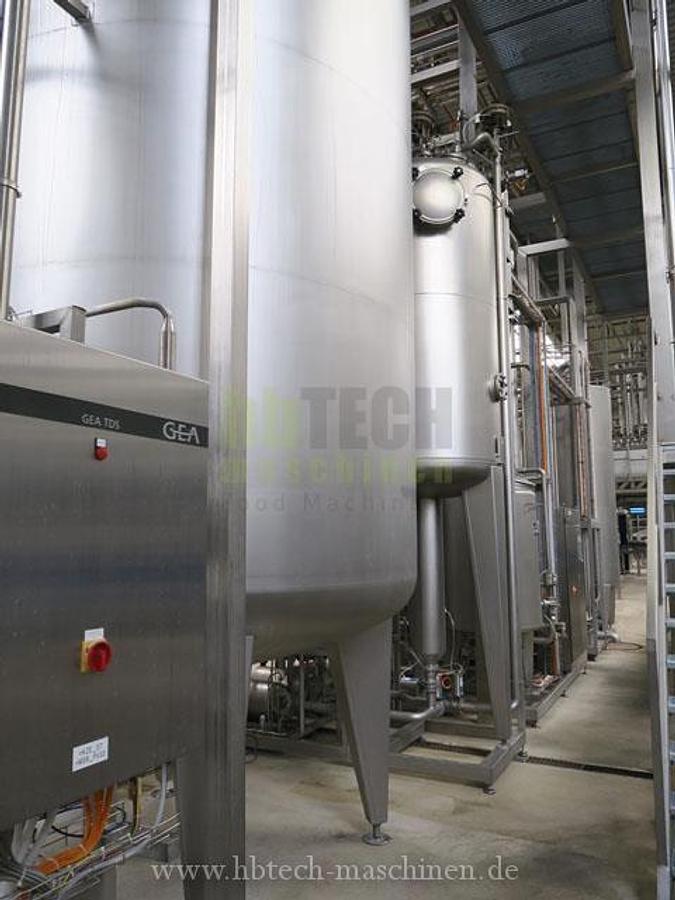 Used Komplette Krones Ultra Clean PET-Linie für kohlensäurehaltige Produkte / 24.000 bph / 0,5l